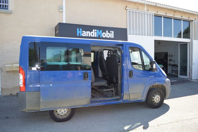 HANDI MOBIL soulève personne pour fourgon perszonne handicap Marseille bouches du rhone
