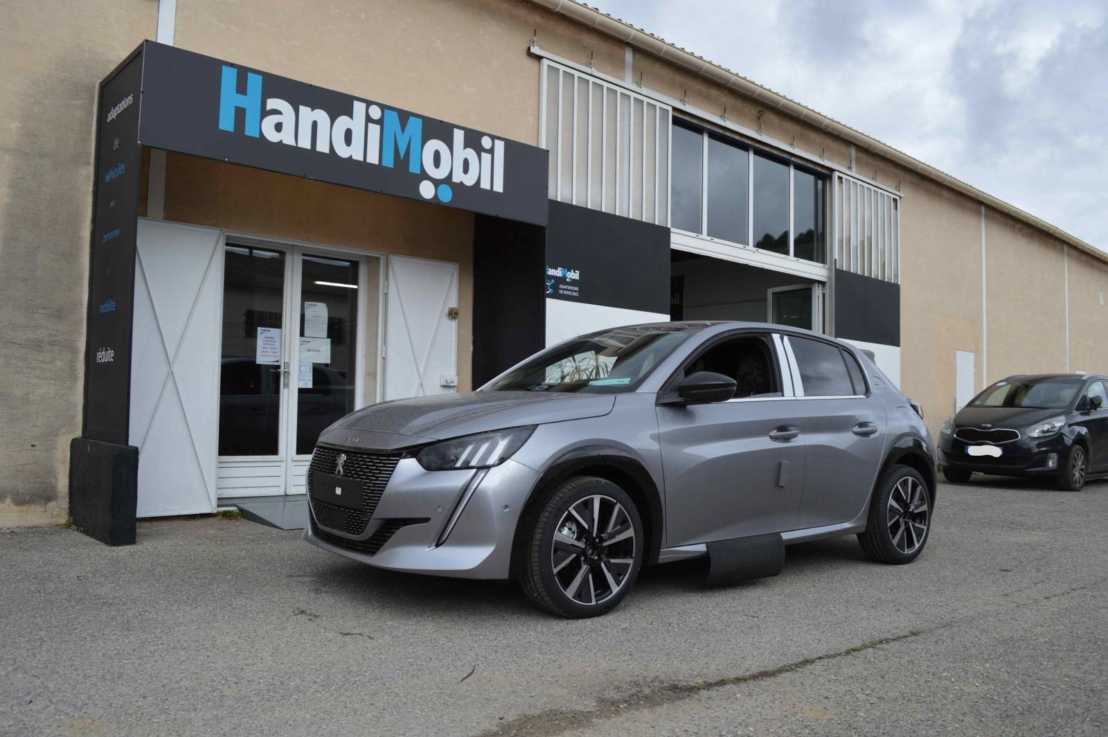 HANDI MOBIL INVERSION DE PEDALE D ACCELERATEUR A GAUCHE MARSEILLE