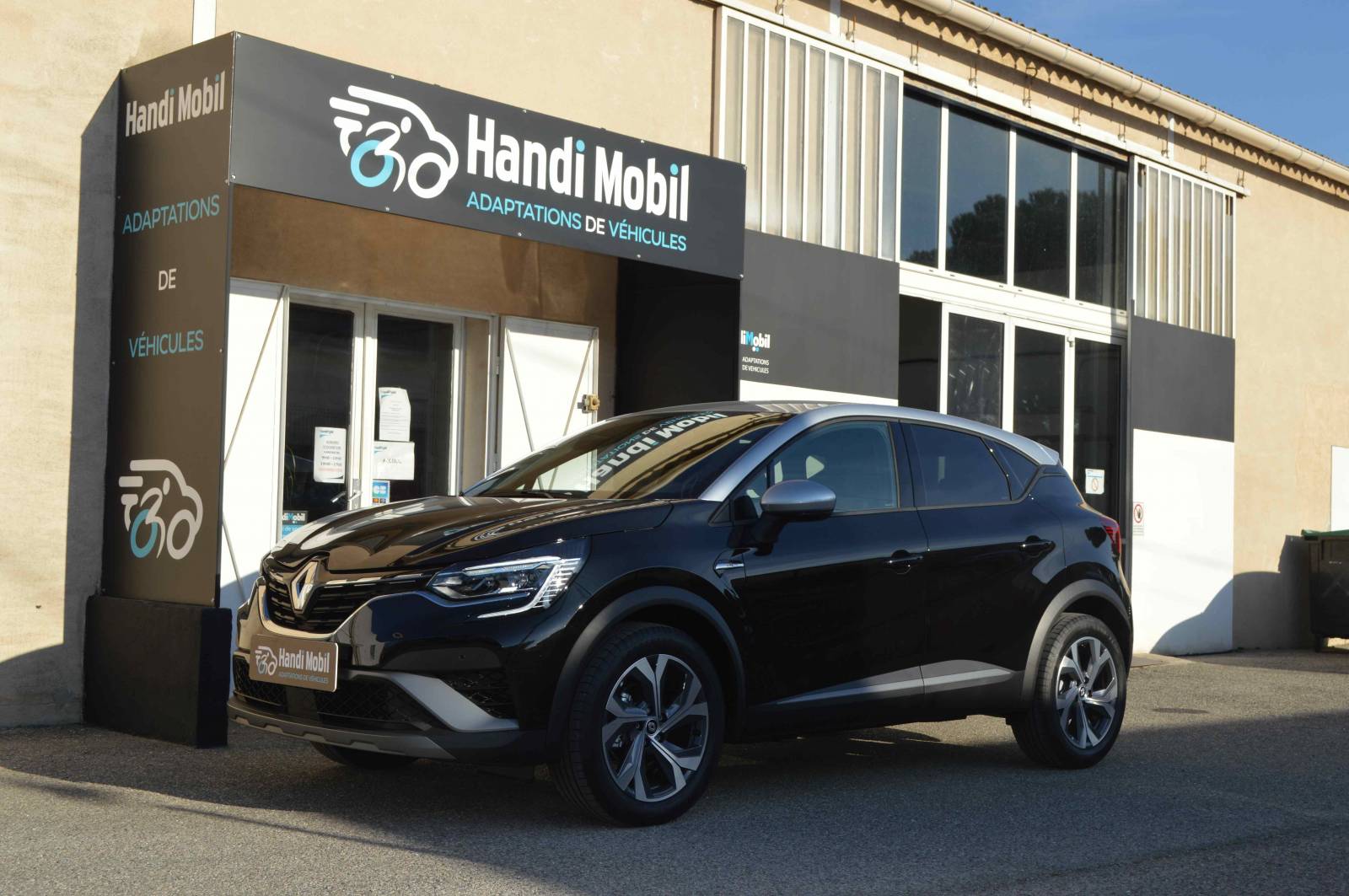 HANDI MOBIL ACCELERATEUR PAR CERCLE SOUS LE VOLANT POUR PARAPLEGIQUE RENAULT CAPTUR MARSEILLE