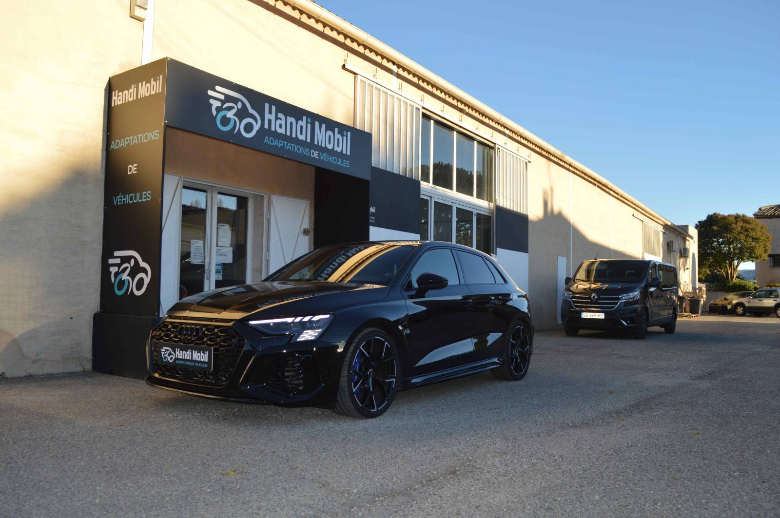 AUDI RS3 MODIFIEE POUR CONDUITE HANDICAPEE TETRAPLEGIQUE MARSEILLE