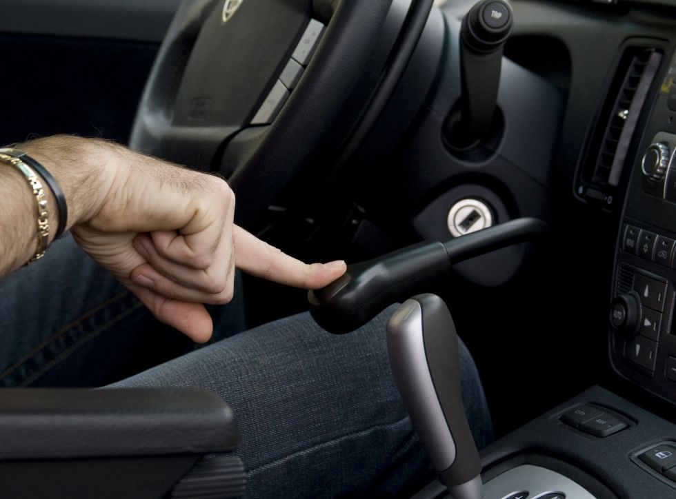Conseils pour le réglage du frein à main manuel et automatique  Le blog  mecazen: Conseils sur l'entretien et la réparation automobile