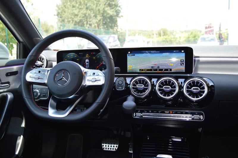 HANDI MOBIL PALETTES ACCELERATRICES SOUS LE VOLANT POUR CONDUITE HANDICAPE MARSEILLE MERCEDES