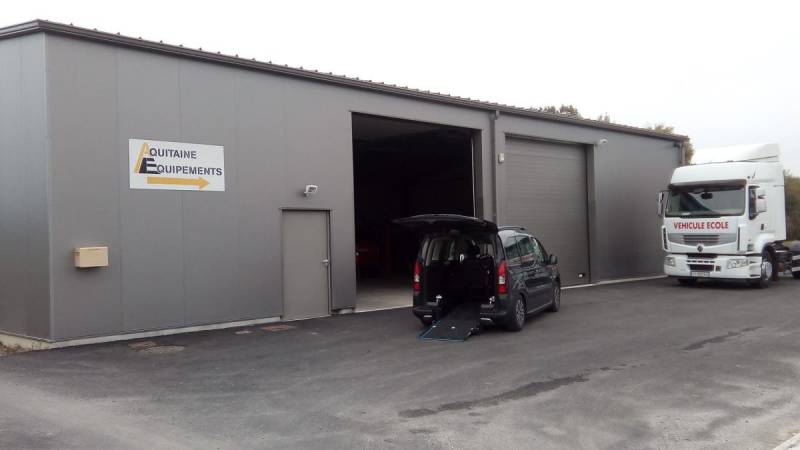 Moifications de véhicules pour personnes à mobilité réduite sur Bordeaux - 33/40/24/47 - Gironde, Landes, Dordogne, Lot-et-Garonne : Bordeaux,  Périgueux,  AQUITAINE EQUIPEMENTS